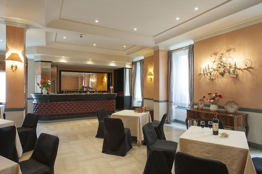 Hotel Poledrini โฟลีโญ ภายนอก รูปภาพ